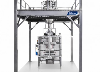 Weighing and pouching filling machine